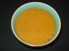 Velouté de courgette à la tomate