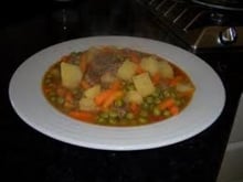 Viande bourguignonne et jardinière de légumes