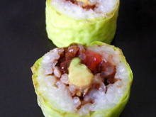 Makis fraise avocat chocolat