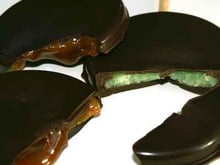 Sucettes au chocolat cœur de caramel au beurre salé