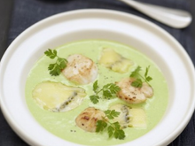 Velouté de petits pois, Morbier et Saint Jacques