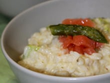 Risotto aux asperges vertes, saumon fumé et parmesan