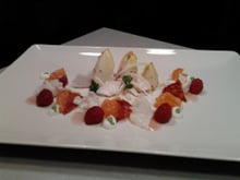 Duo de saumons façon gravlax et cabillaud pamplemousse framboise