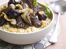 Tajine de joue de bœuf aux pruneaux et amandes
