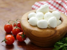 Rappel produit : cette mozzarella idéale pour les salades ne doit pas être consommée !