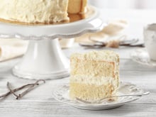 White cake