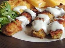 Sticks d'agneau panés à la crème de parmesan