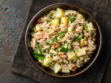 Voici comment faire une superbe salade avec seulement des ingrédients de votre placard !