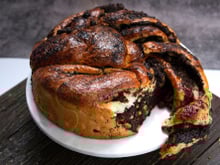 Le pâtissier Christophe Michalak partage sa recette de babka chocolat noisette pour se réconforter quand il fait froid