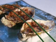 Huîtres Arcachon Cap ferret au beurre de radis roses