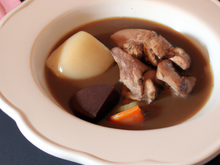 Pot au feu de canard sauce à la crème de raifort