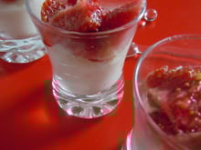 Figue noire sur un lit de mousse de petit suisse et chocolat blanc vanillé...