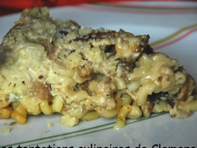 Gratin de coquillettes, aubergines, bleu et noix concassées