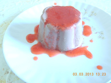 Panna cotta au coulis de fruits rouges