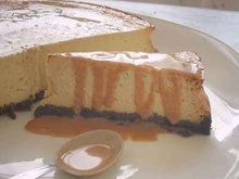 Cheesecake banane sauce caramel au lait de coco et rhum