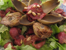 Salade aux magrets, tomates séchées et cœur d'artichauts