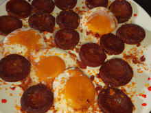 Œufs frits au chorizo