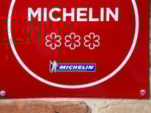 Guide Michelin : Savez-vous vraiment ce que signifient les une, deux et trois étoiles du guide rouge ?