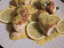 Escalopes de poulet roulées sauce citron