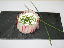 Charlotte de radis au chèvre frais