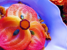 Entrée de betteraves chaudes avec son confit d'oignons