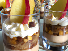 Verrine de boudin blanc aux pommes et chantilly de marrons