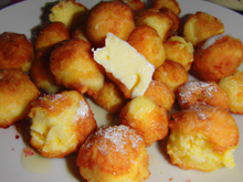 Petits beignets de Cottage Cheese au Chavignol