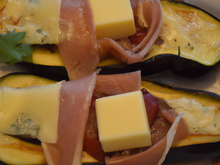 Aubergines en papillote au jambon et à l'emmental