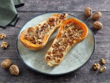 Le butternut farci au poulet et aux noix : la recette facile et gourmande à tester ce week-end !