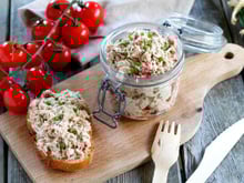 “Très bon et enfantin à préparer”: prête en 15 minutes et vraiment pas chère, cette recette va faire l’unanimité à l’apéritif !