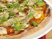 Pizza végétarienne à la sauce TABASCO®