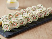 Roulés au saumon et à la ciboulette