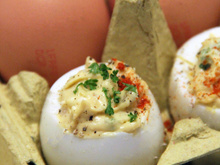 Deviled eggs au roquefort