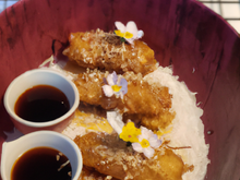 Tempuras de foie gras de canard, passion et yuzu kosho