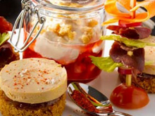 Verrines émulsion Foie Gras magret fraises, tapas de Foie Gras, tatins de Foie Gras aux fruits frais