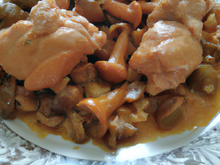 Cuisses de poulet aux girolles
