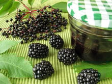 Confiture de mûres et de sureau