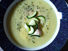 Soupe crémeuse à la courgette
