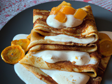 Crêpes aux parfums d'agrumes, crémeux vanille et châtaignes, écume whisky