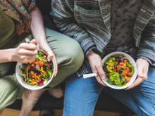 Voici pourquoi faire un régime avant les fêtes peut vous faire grossir !