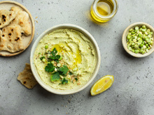 Comment faire un “poiscamole,” un tartinable de saison parfait pour vos prochains pique-niques et apéros ?