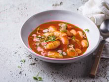 Ces gnocchis au chorizo prêts en 5 minutes vont devenir votre nouveau plat mijoté préféré