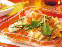 Raviolis au jambon, sauce douce au ketchup