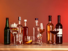 Aperol, gin, rhum, l’alcool a-t-il une date de péremption ?