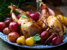 Cailles farcies aux raisins et cognac