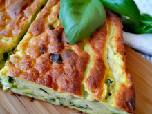 Cake courgettes, parmesan et basilic