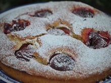 Tarte à l'épeautre et aux prunes rouges