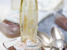 Mousse au chocolat, chantilly au Roquefort et cristalline d'endive