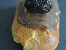 Eclair salé à la tapenade et ratatouille