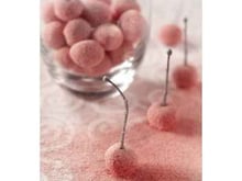 Bonbons aux biscuits roses